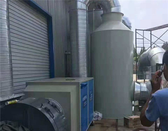 1542092627829111.jpg 齒輪減速機加電機