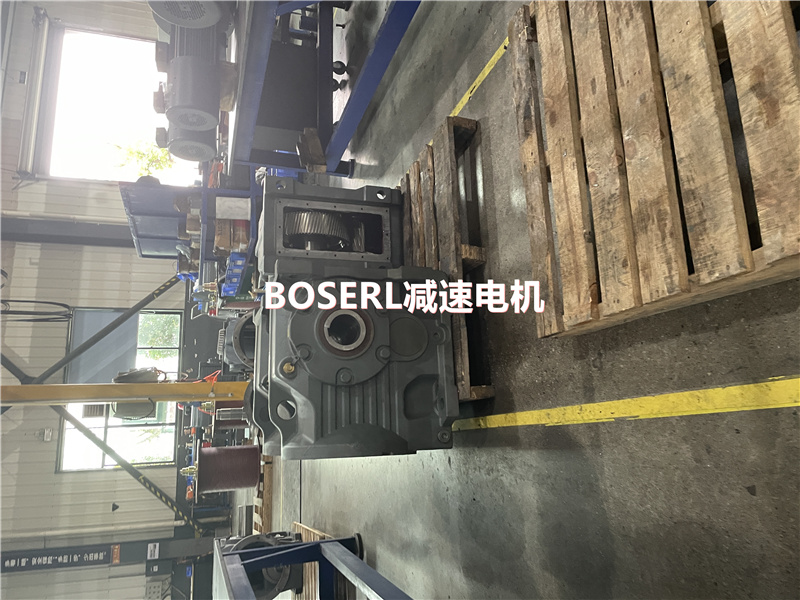 1690947057183112.jpg 齒輪減速機(jī)加電機(jī)